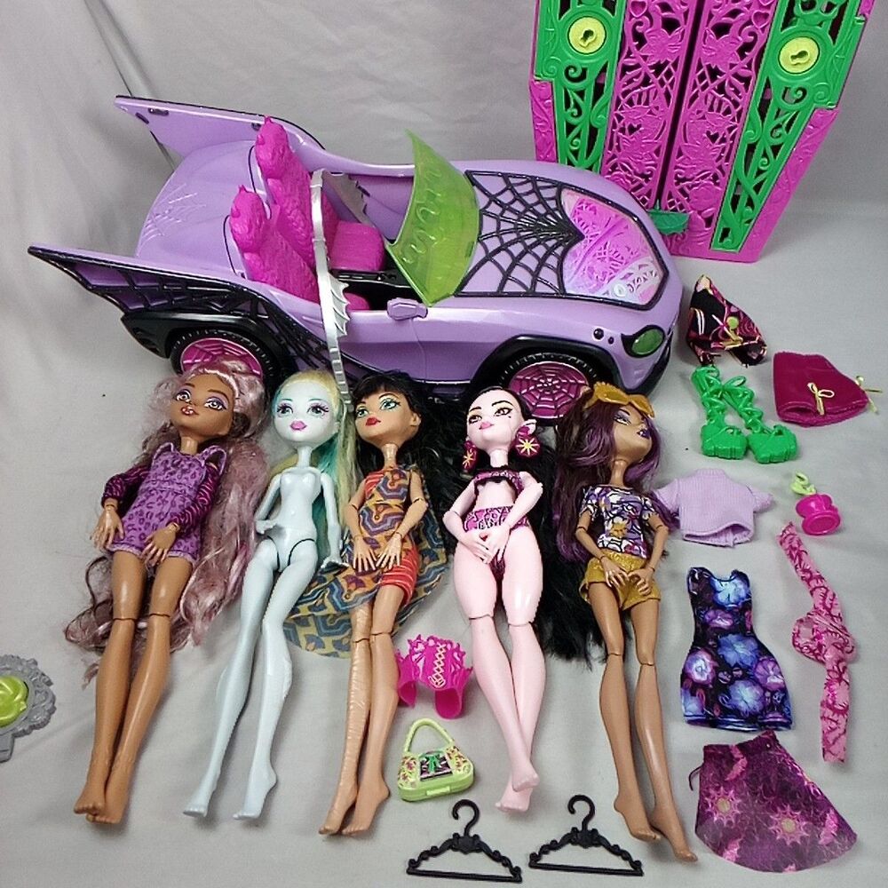Monster High Doll Lot Cleo De Nile Figures With Car Locker Clothes Accessories